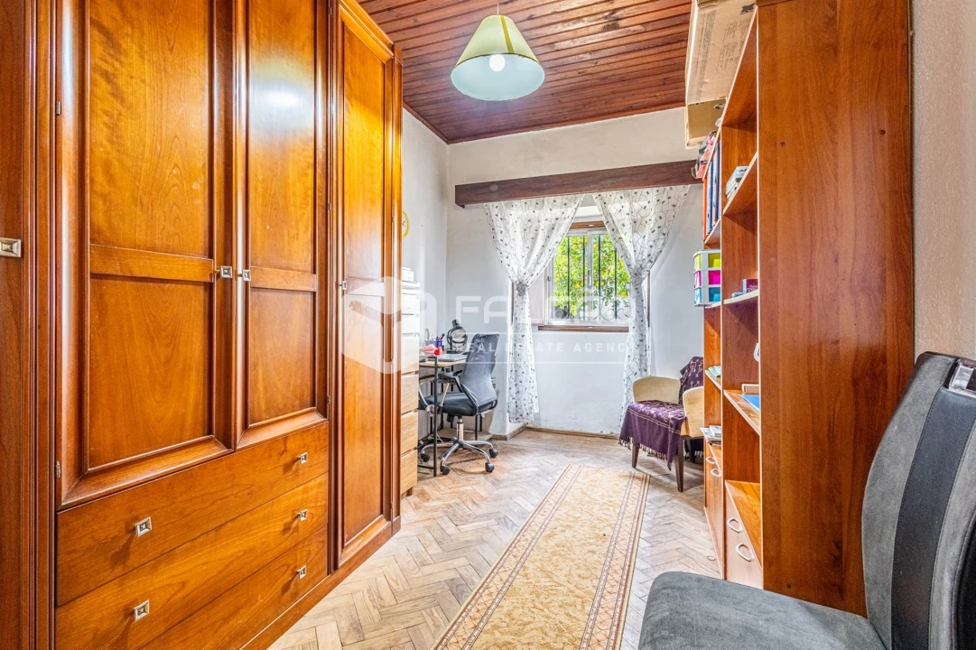 Moradia T4 para Venda em Alcanhões Foto 17