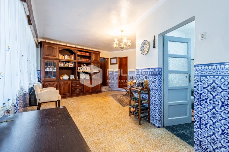 Moradia T4 para Venda em Alcanhões Foto 11