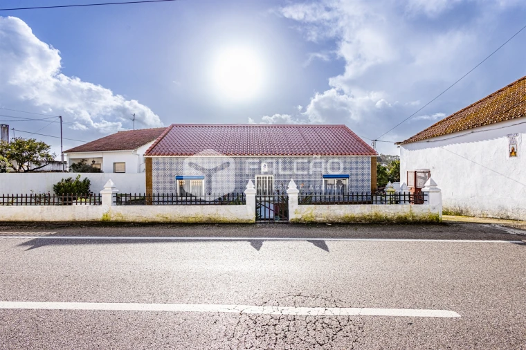 Moradia T4 para Venda em Alcanhões Foto 27