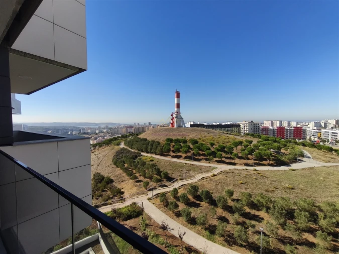 Apartamento T5 para Venda em Carnaxide e Queijas Foto 24