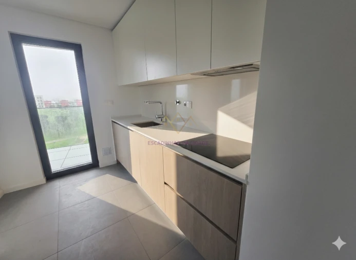 Apartamento T2 para Venda em Carnaxide e Queijas Foto 10