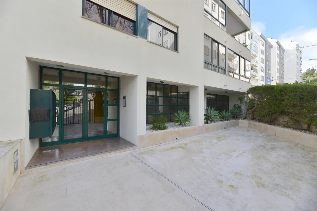 Apartamento T2 para Arrendamento em Alcabideche Foto 24