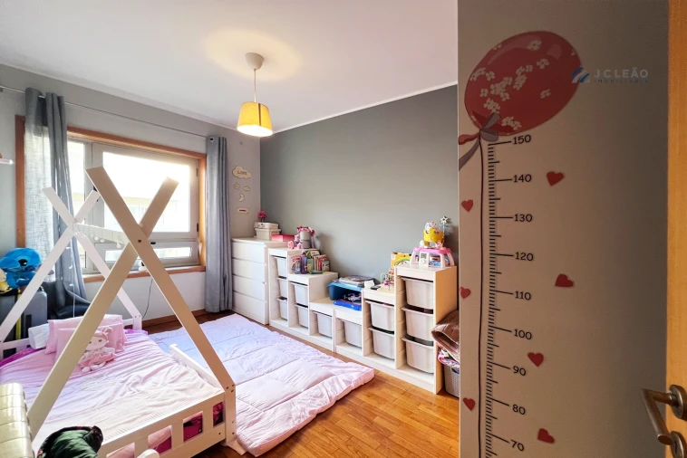 Apartamento T2 para Venda em Moreira Foto 11