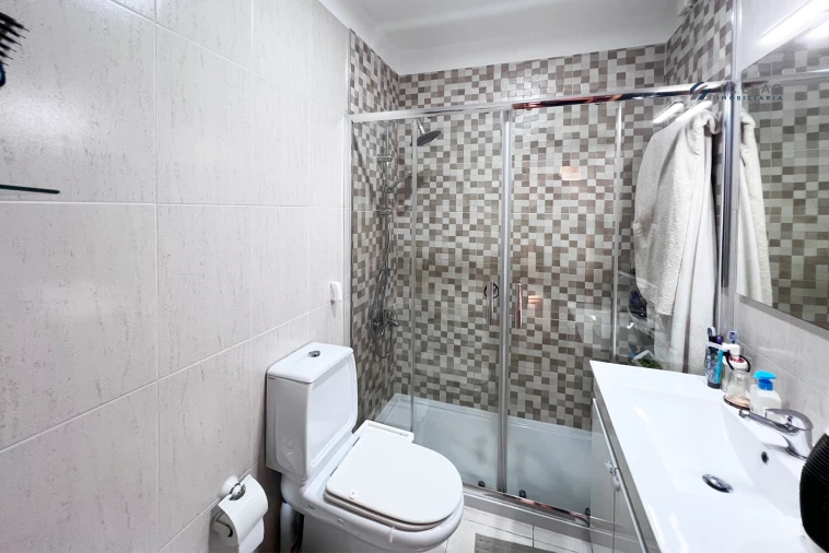 Apartamento T2 para Venda em Moreira Foto 7