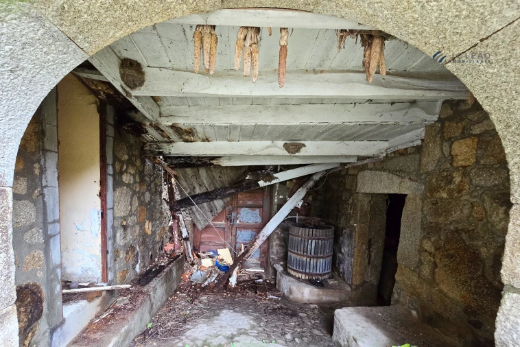 Moradia T10 para Venda em Guilhabreu Foto 21