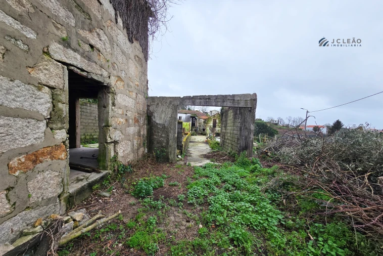 Moradia T10 para Venda em Guilhabreu Foto 10