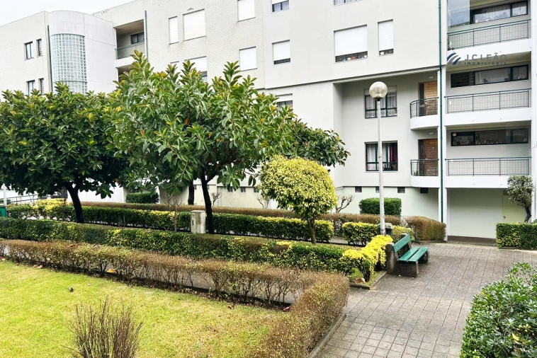 Apartamento T2 para Arrendamento em São Mamede de Infesta e Senhora da Hora Foto 18