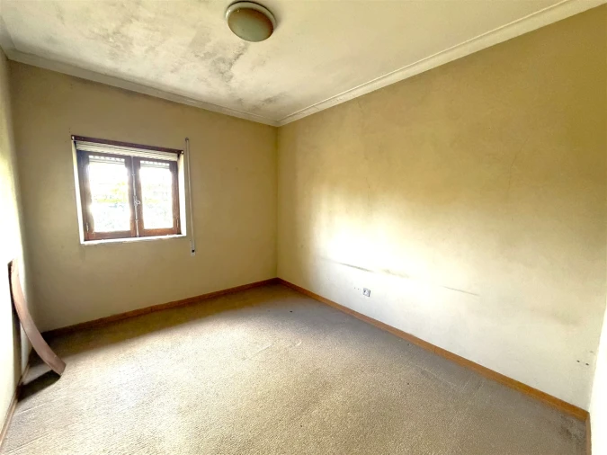 Moradia T6 para Venda em Tabua Foto 7