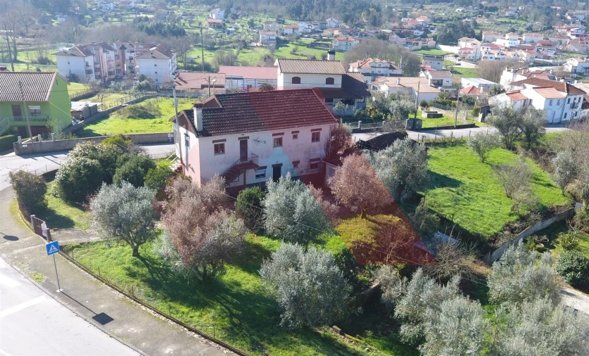 Moradia T6 para Venda em Tabua Foto 19