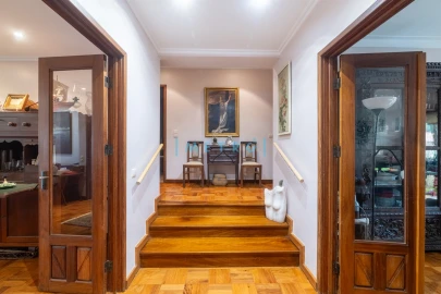 Apartamento T4 para Venda em Aldoar, Foz do Douro e Nevogilde