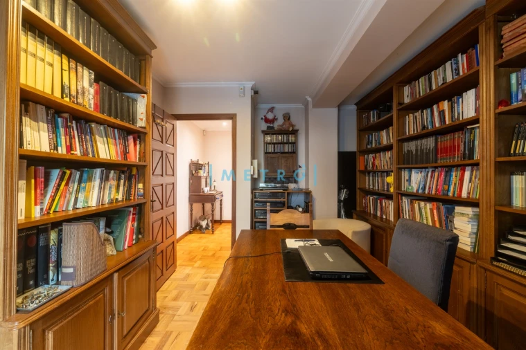 Apartamento T4 para Venda em Aldoar, Foz do Douro e Nevogilde Foto 26