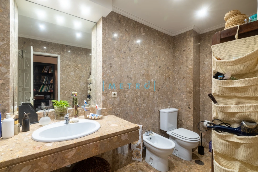 Apartamento T4 para Venda em Aldoar, Foz do Douro e Nevogilde Foto 21