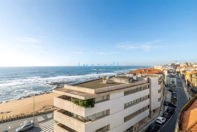 Apartamento T2 para Venda em Aldoar, Foz do Douro e Nevogilde