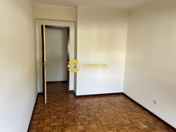 Apartamento T4 para Venda em Ovar, São João, Arada e São Vicente de Pereira Jusã Foto 6