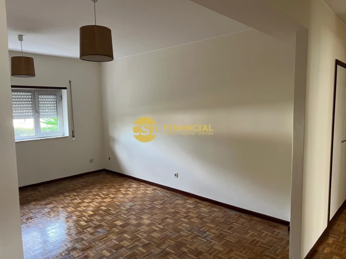 Apartamento T4 para Venda em Ovar, São João, Arada e São Vicente de Pereira Jusã Foto 3