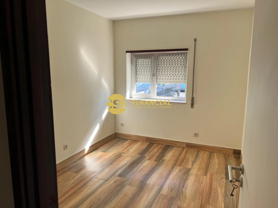 Apartamento T4 para Venda em Ovar, São João, Arada e São Vicente de Pereira Jusã Foto 4