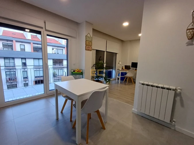 Apartamento T1 para Venda em Tavarede Foto 9