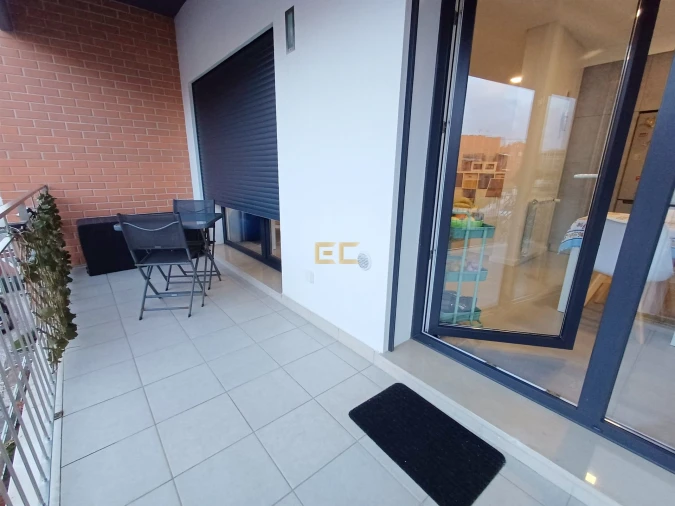 Apartamento T1 para Venda em Tavarede Foto 10