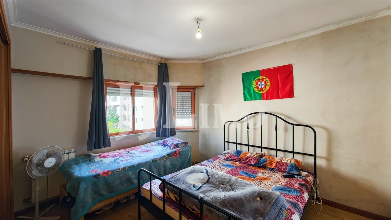 Apartamento T3 para Venda em Ramada e Caneças Foto 13