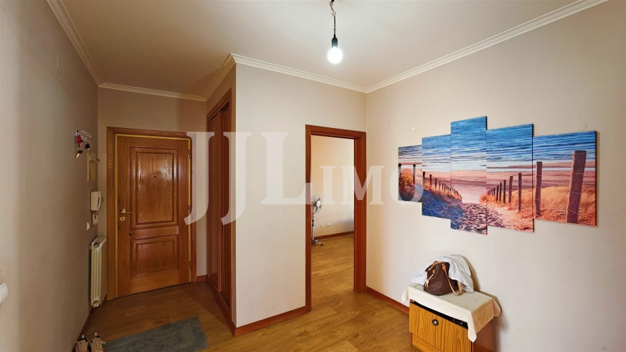 Apartamento T3 para Venda em Ramada e Caneças Foto 6