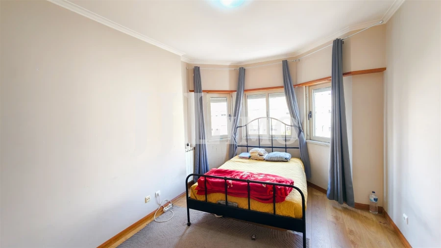 Apartamento T3 para Venda em Ramada e Caneças Foto 18