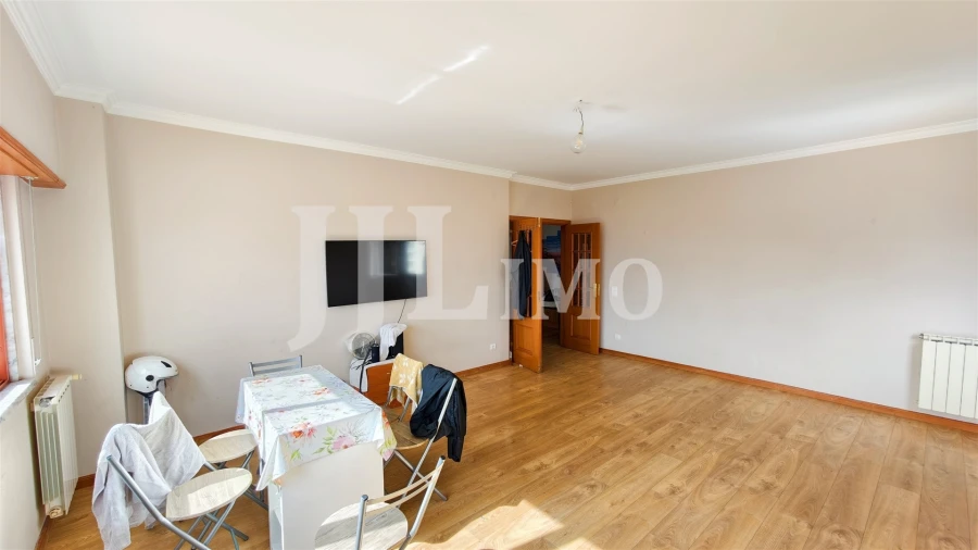 Apartamento T3 para Venda em Ramada e Caneças Foto 9