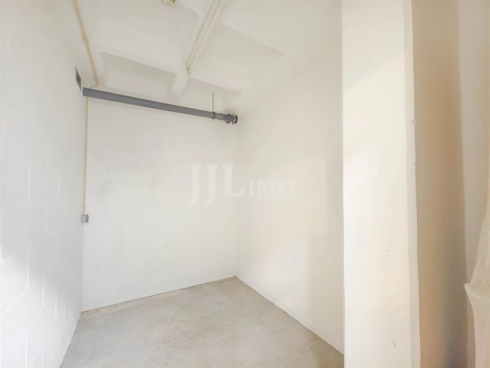 Apartamento T3 para Arrendamento em São Domingos de Benfica Foto 27