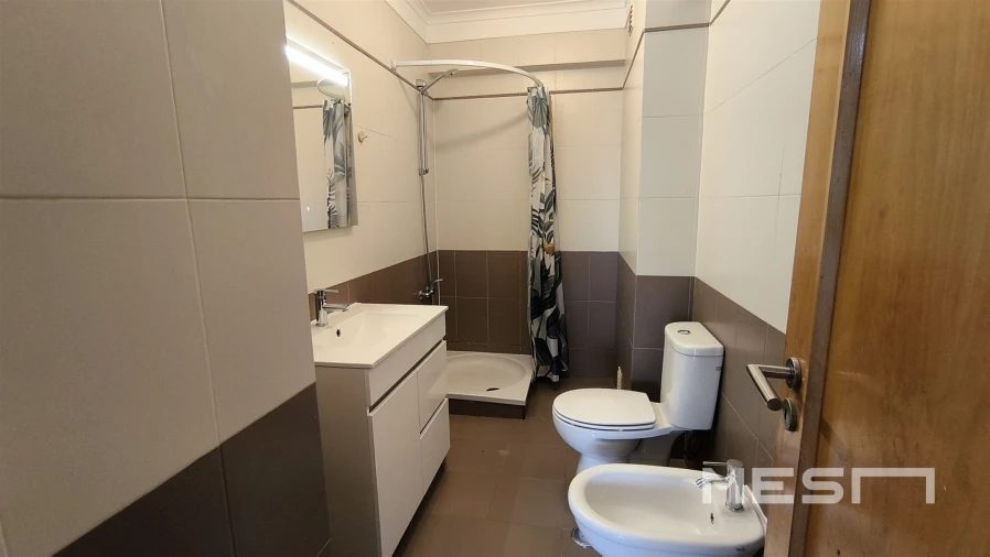 Apartamento T3 para Venda em Algueirão-Mem Martins Foto 19