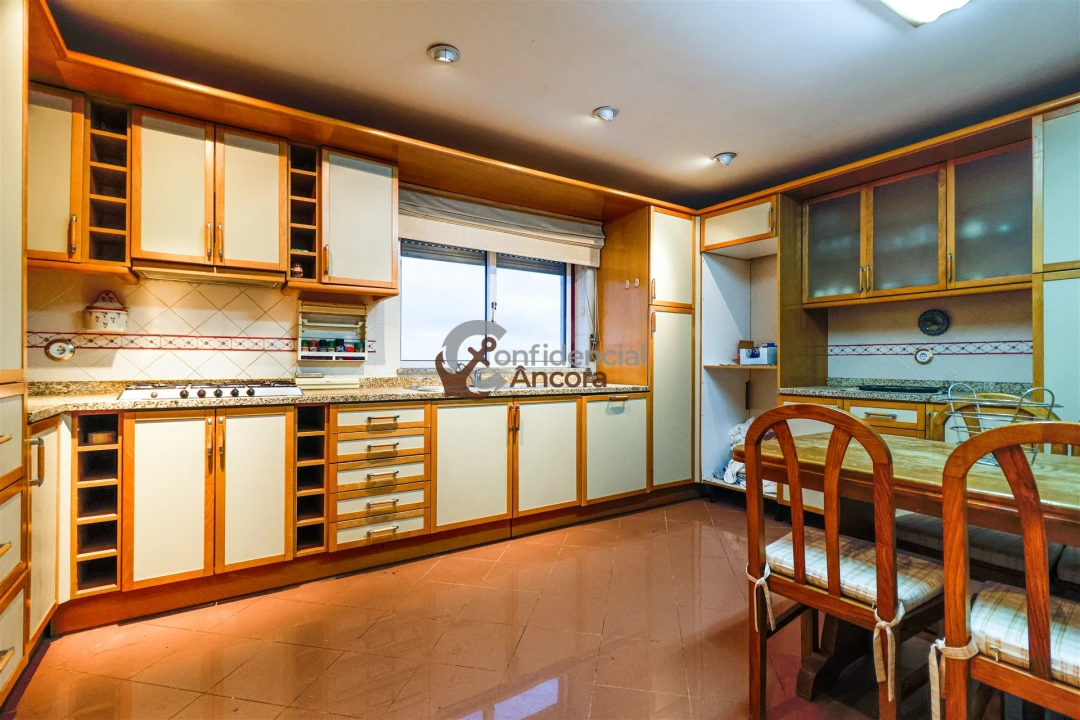 Apartamento T3 para Venda em Gouveia (São Pedro e São Julião) Foto 19