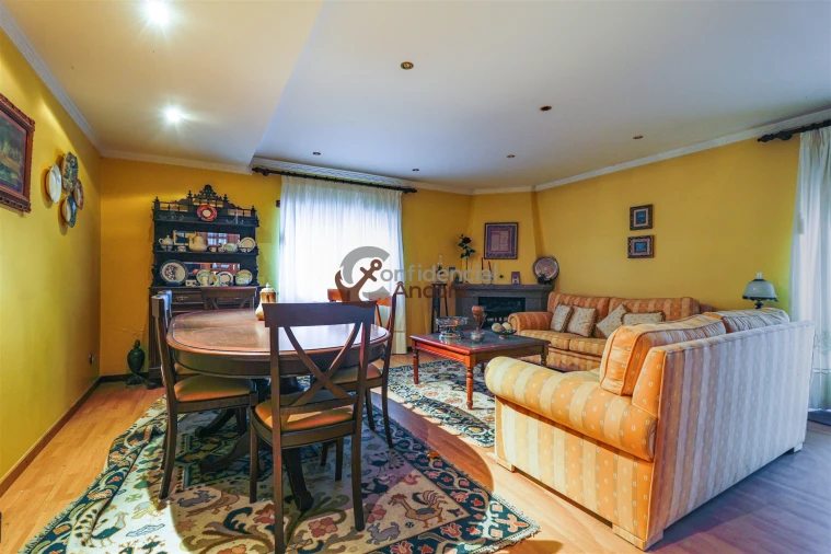 Apartamento T3 para Venda em Gouveia (São Pedro e São Julião) Foto 10