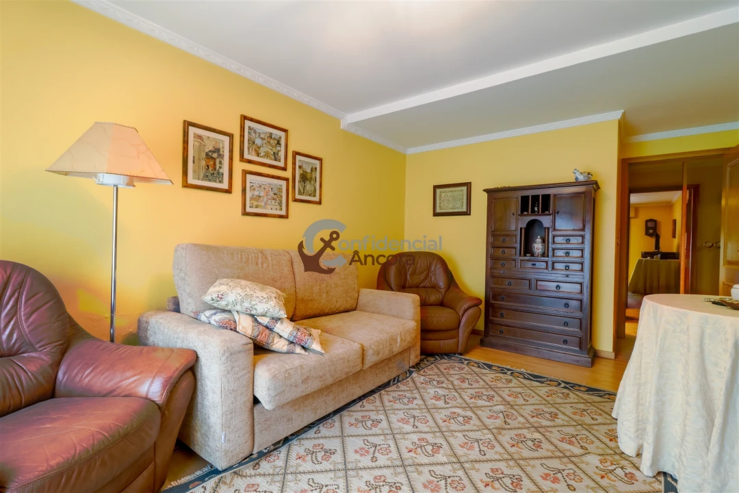 Apartamento T3 para Venda em Gouveia (São Pedro e São Julião) Foto 2