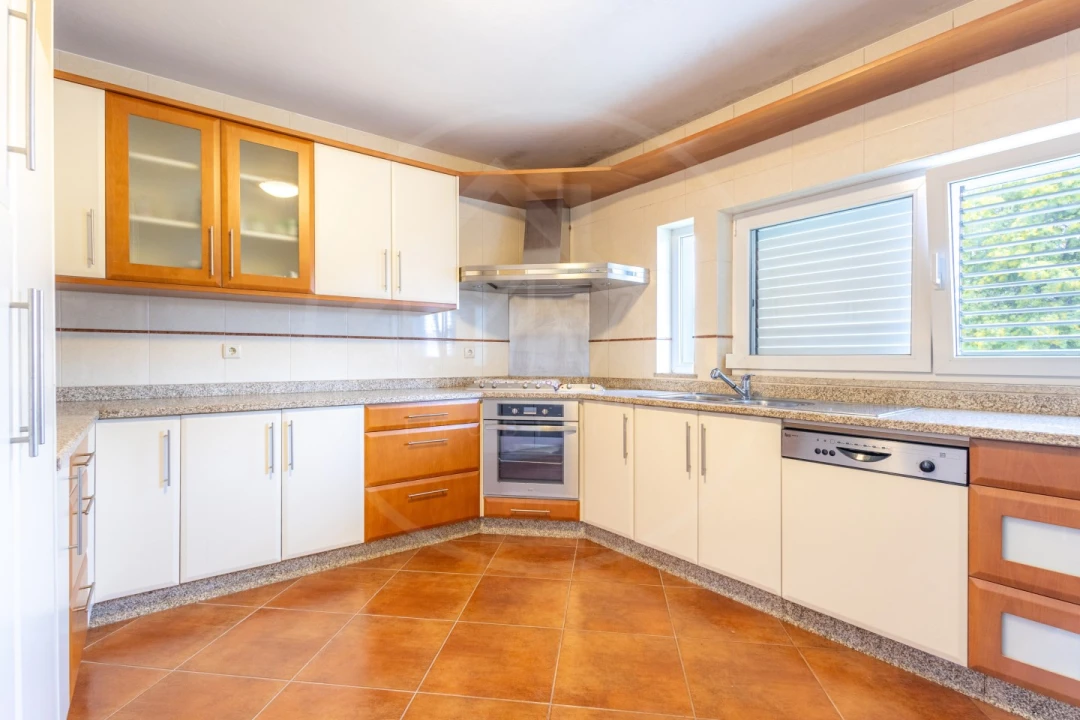 Moradia T3 para Venda em Bornes de Aguiar Foto 2