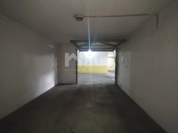 Garagem para Arrendamento em Montijo e Afonsoeiro Foto 2