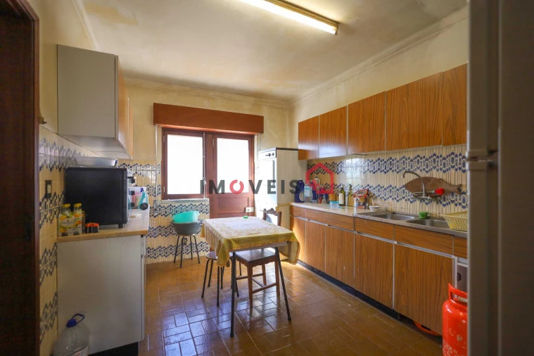 Moradia T6 para Venda em Abrantes (São Vicente e São João) e Alferrarede Foto 12