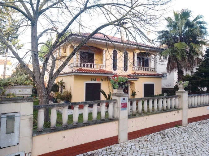 Moradia T3 para Venda em Marvila, Ribeira Santarém, São Salvador, São Nicolau Foto 2