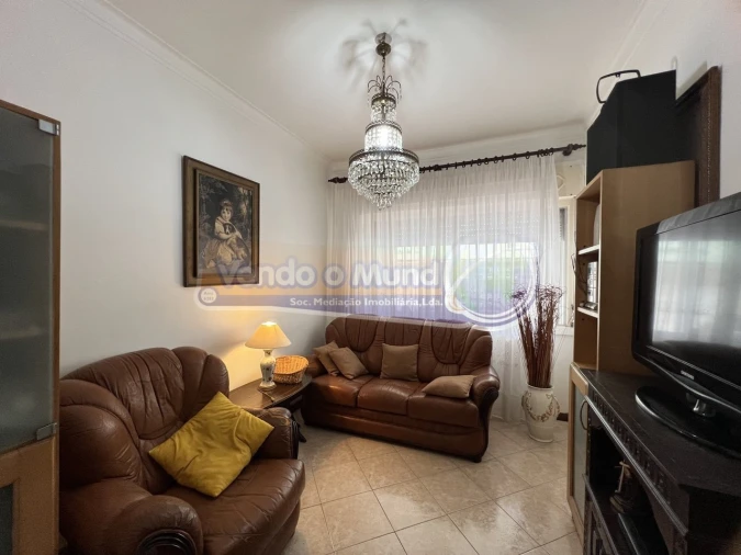 Apartamento T2 para Venda em Algés, Linda-A-Velha e Cruz Quebrada-Dafundo Foto 7