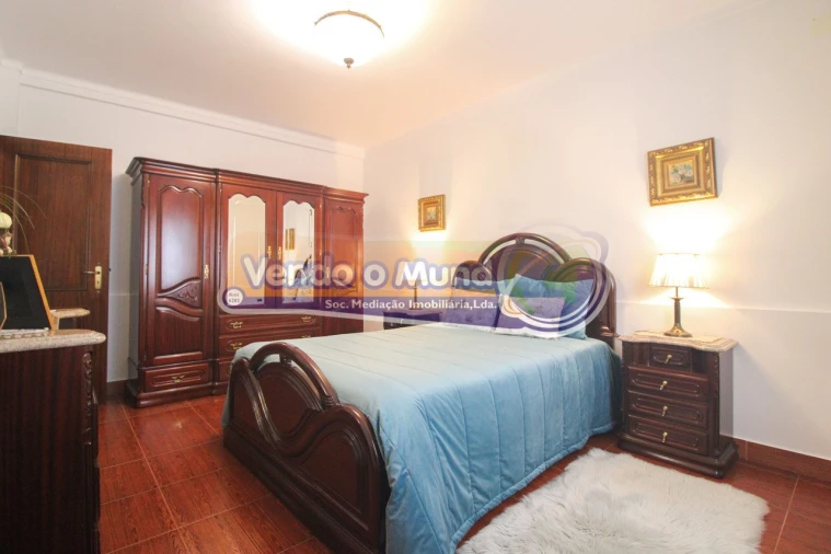 Moradia T6 para Venda em Benavente Foto 14