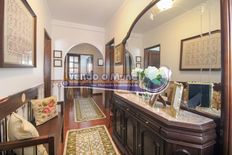 Moradia T6 para Venda em Benavente Foto 17