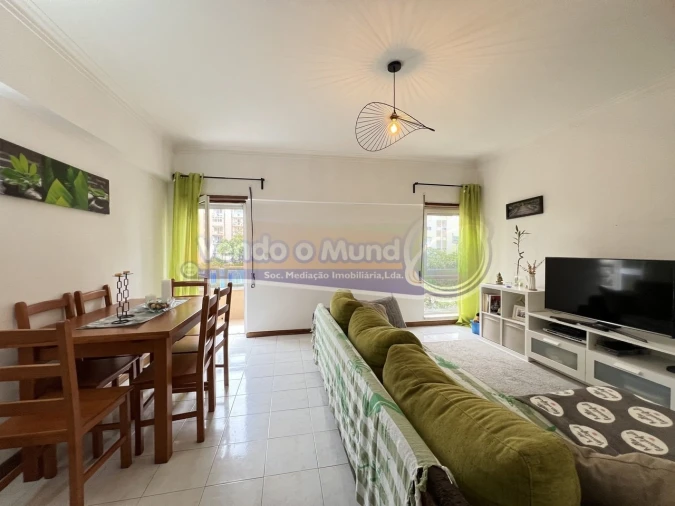 Apartamento T3 para Venda em Carregado e Cadafais Foto 11
