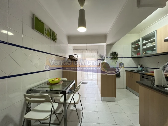 Apartamento T3 para Venda em Carregado e Cadafais Foto 5