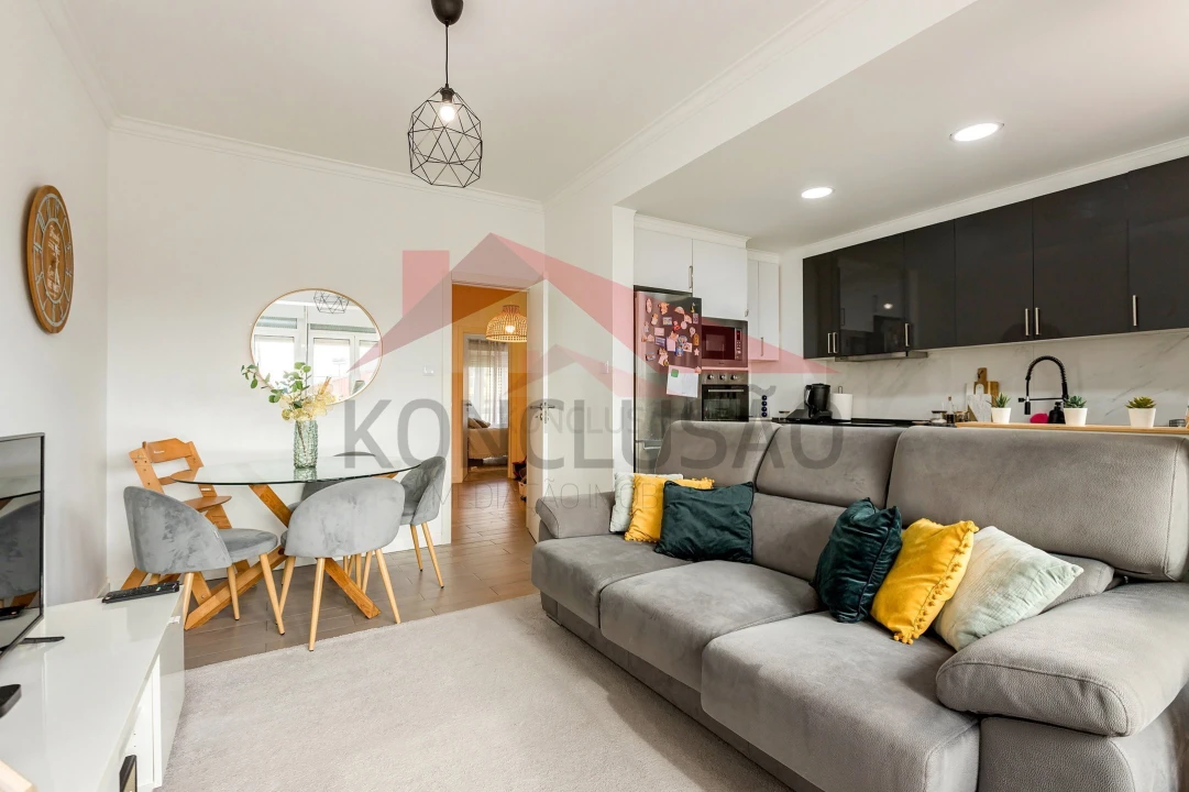 Apartamento T2 para Venda em Alverca do Ribatejo e Sobralinho Foto 11