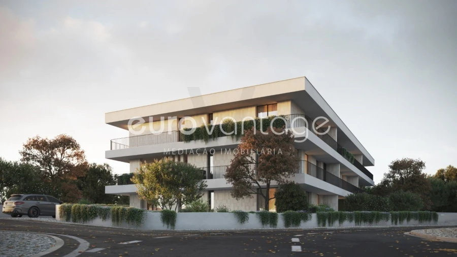 Prédio para Venda em Santa Eufémia e Boa Vista Foto 2