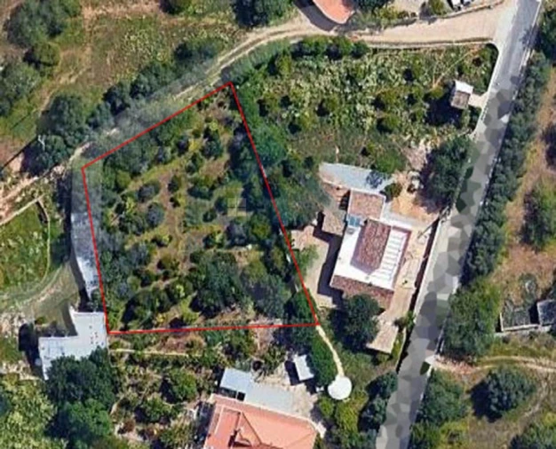 Terreno para Venda em Santa Barbara de Nexe Foto 5