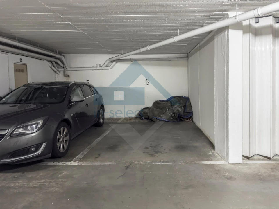 Apartamento T2 para Venda em Loule (São Sebastião) Foto 33