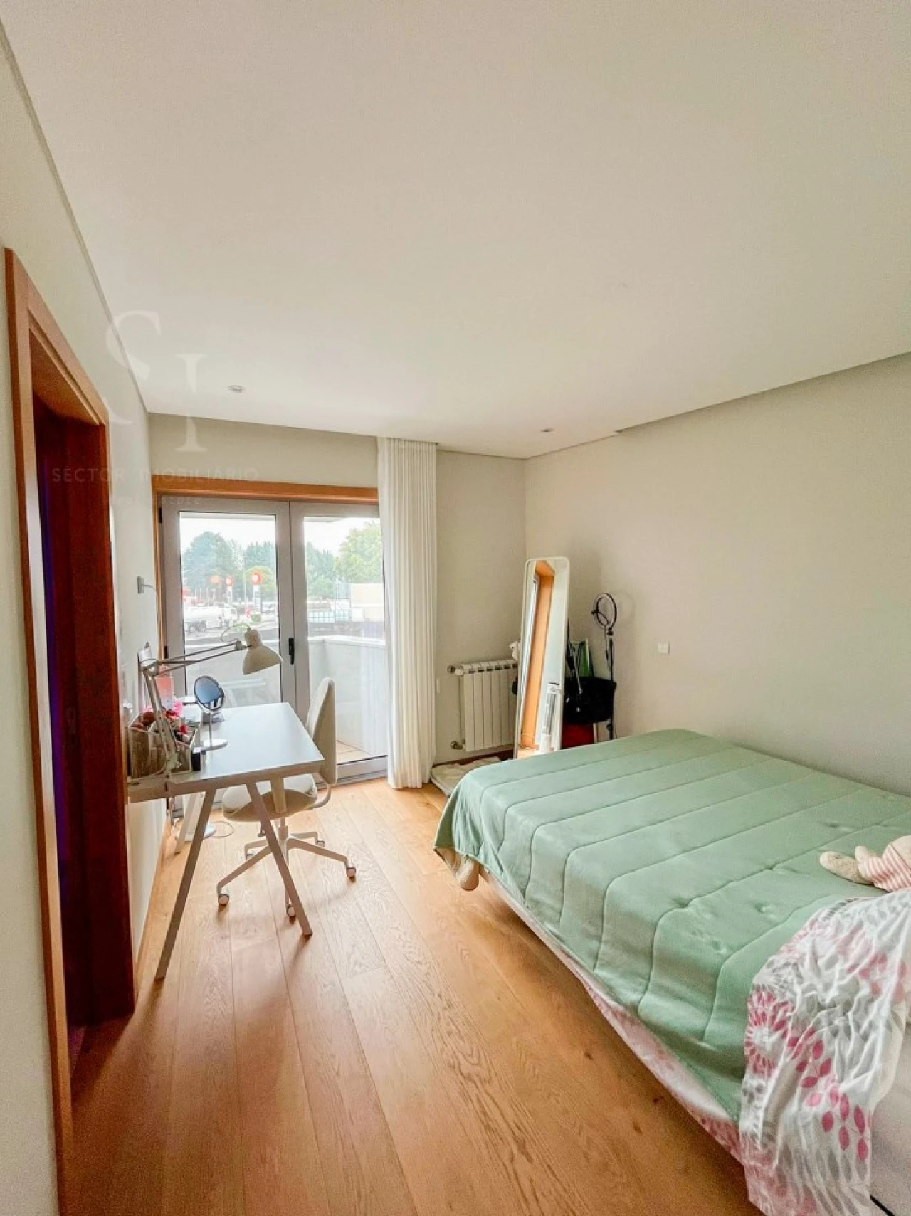 Apartamento T4 para Venda em Paranhos Foto 12