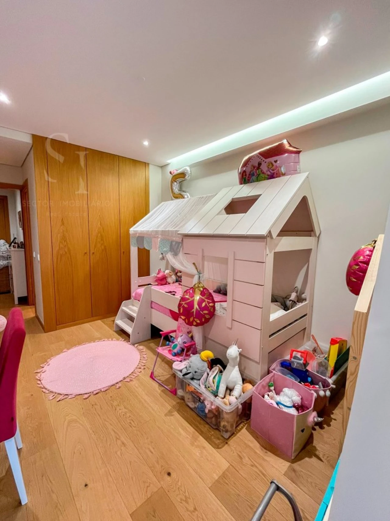 Apartamento T4 para Venda em Paranhos Foto 14