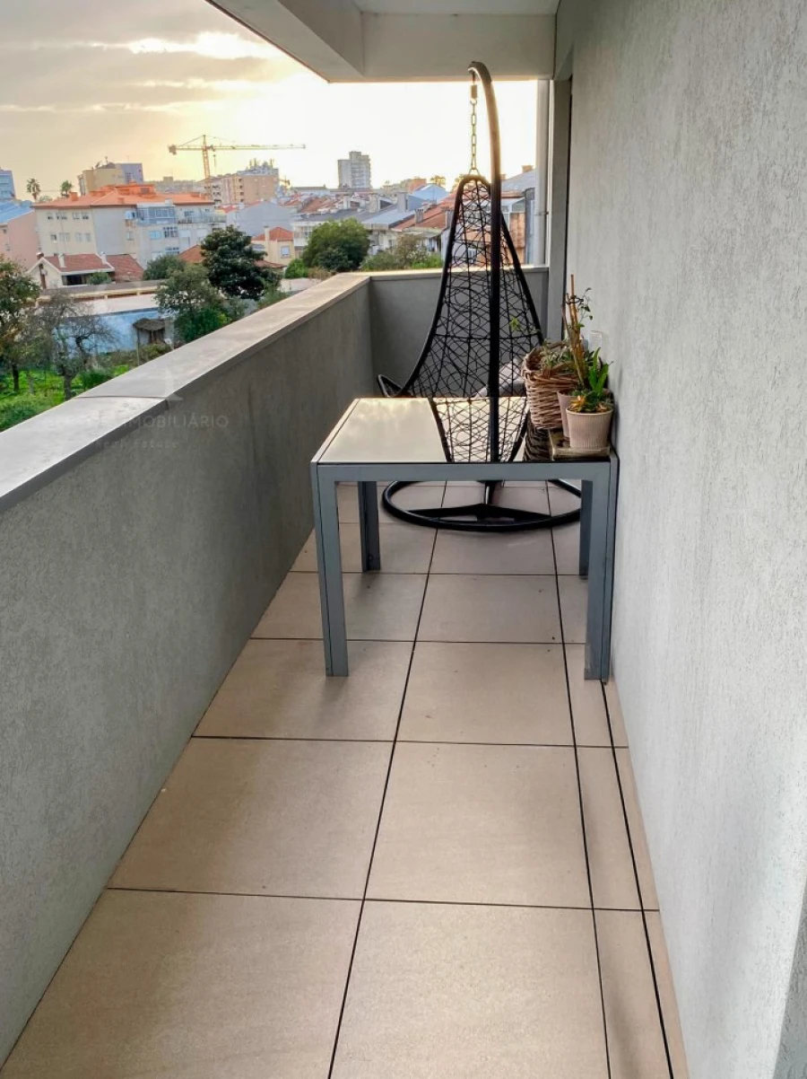 Apartamento T4 para Venda em Paranhos Foto 8