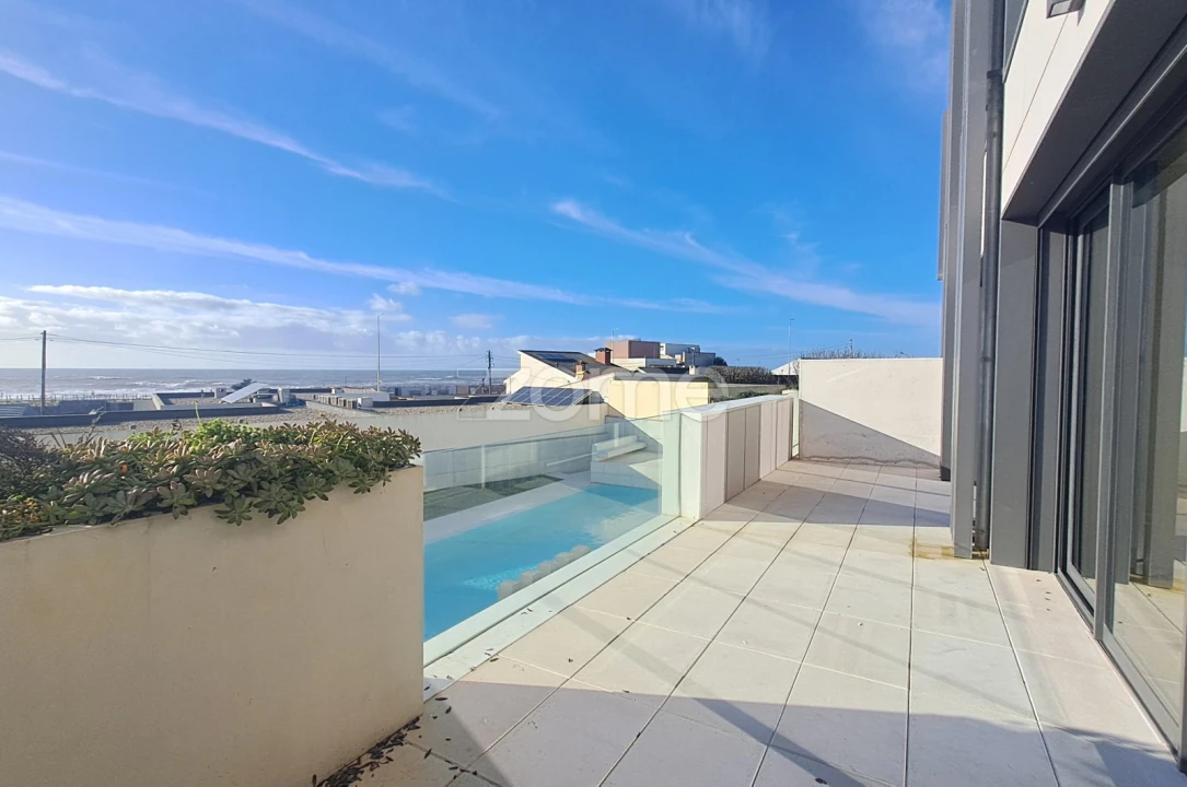 Apartamento T1 para Arrendamento em Perafita, Lavra e Santa Cruz do Bispo Foto 15