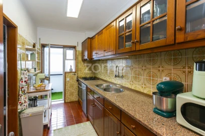 Apartamento T3 para Venda em Gondomar (São Cosme), Valbom e Jovim
