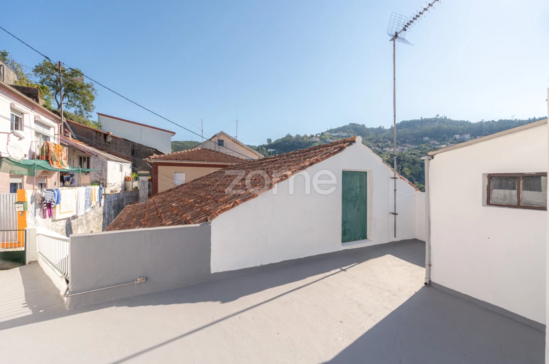 Moradia T4 para Venda em Ceira Foto 31